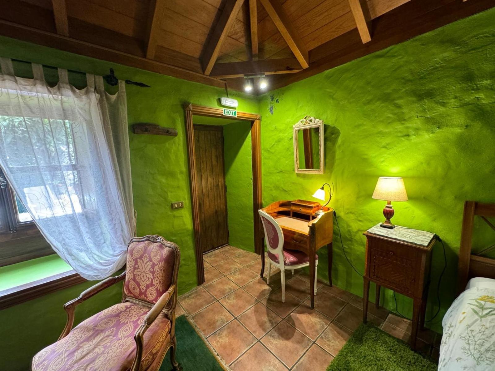 Oasis Hill Botanical Garden Villa อิคอดเดลอสวินอส ภายนอก รูปภาพ
